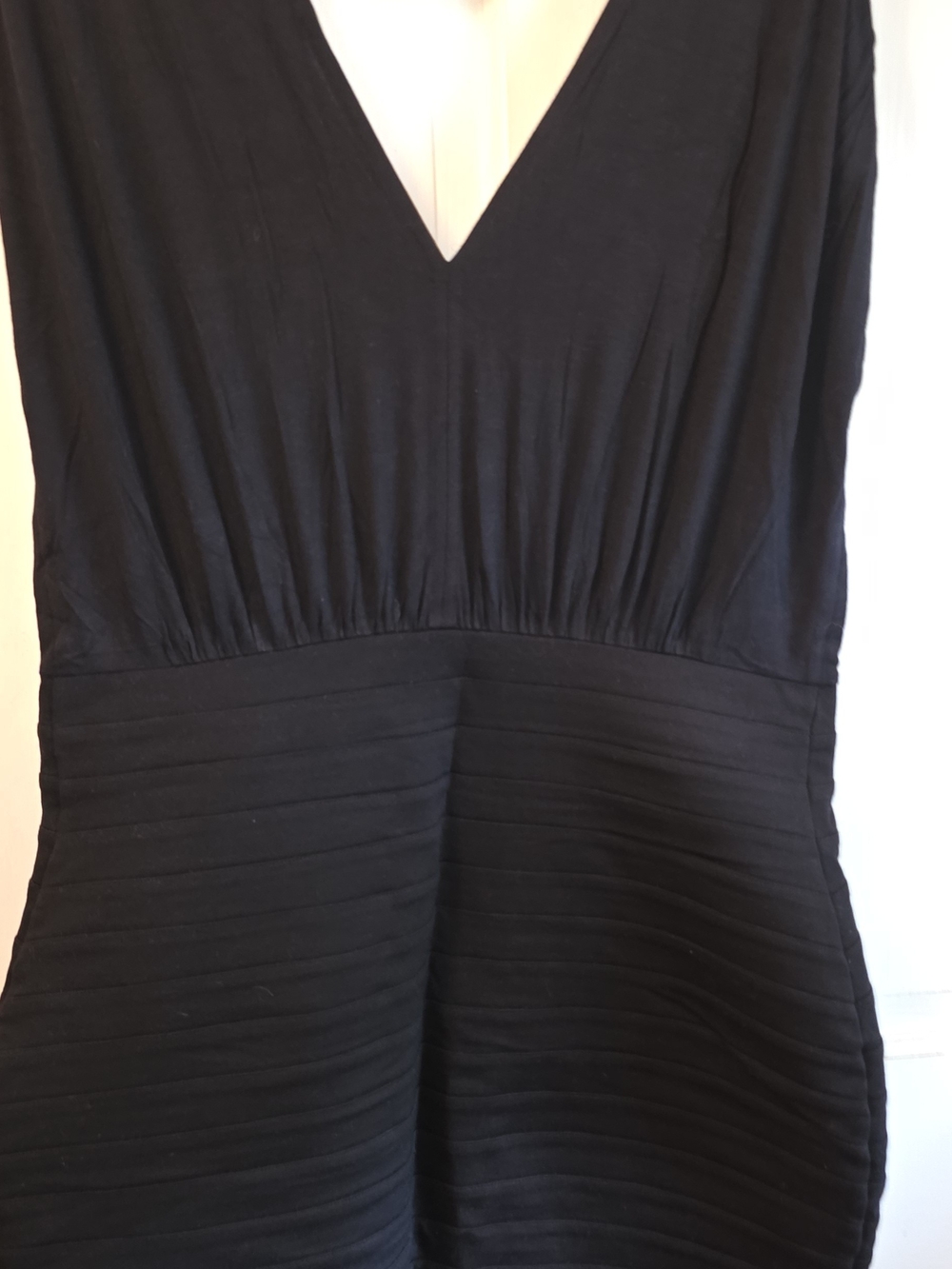 Express Black Deep V-Neck Bandage Skirt Mini Dress Size Large L Bodycon Bandage